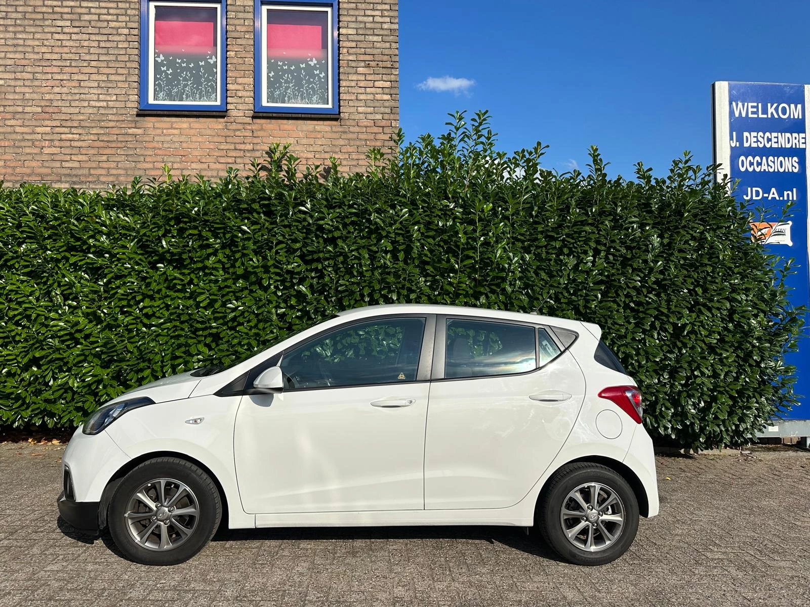 Hoofdafbeelding Hyundai i10