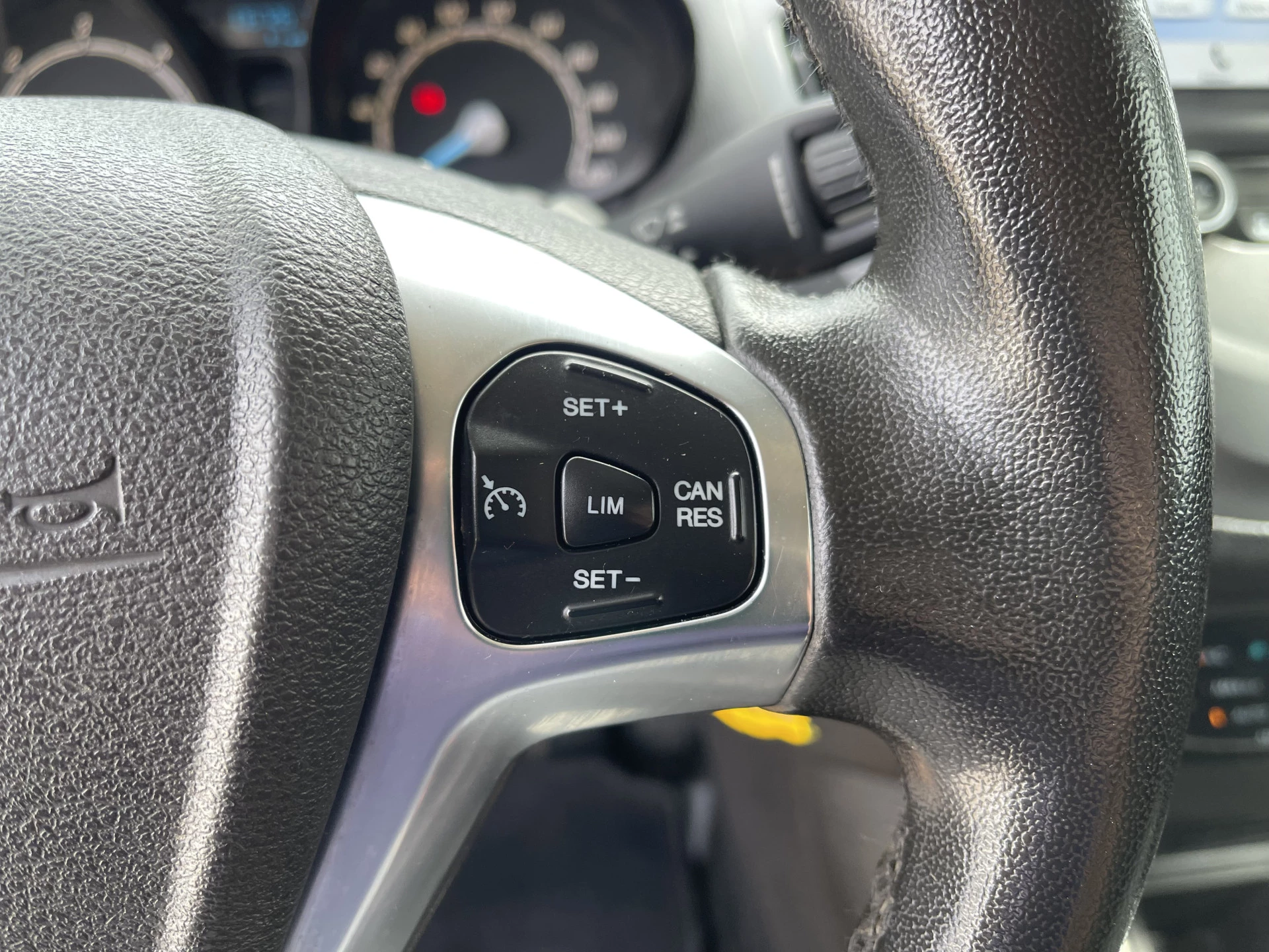 Hoofdafbeelding Ford Transit Courier
