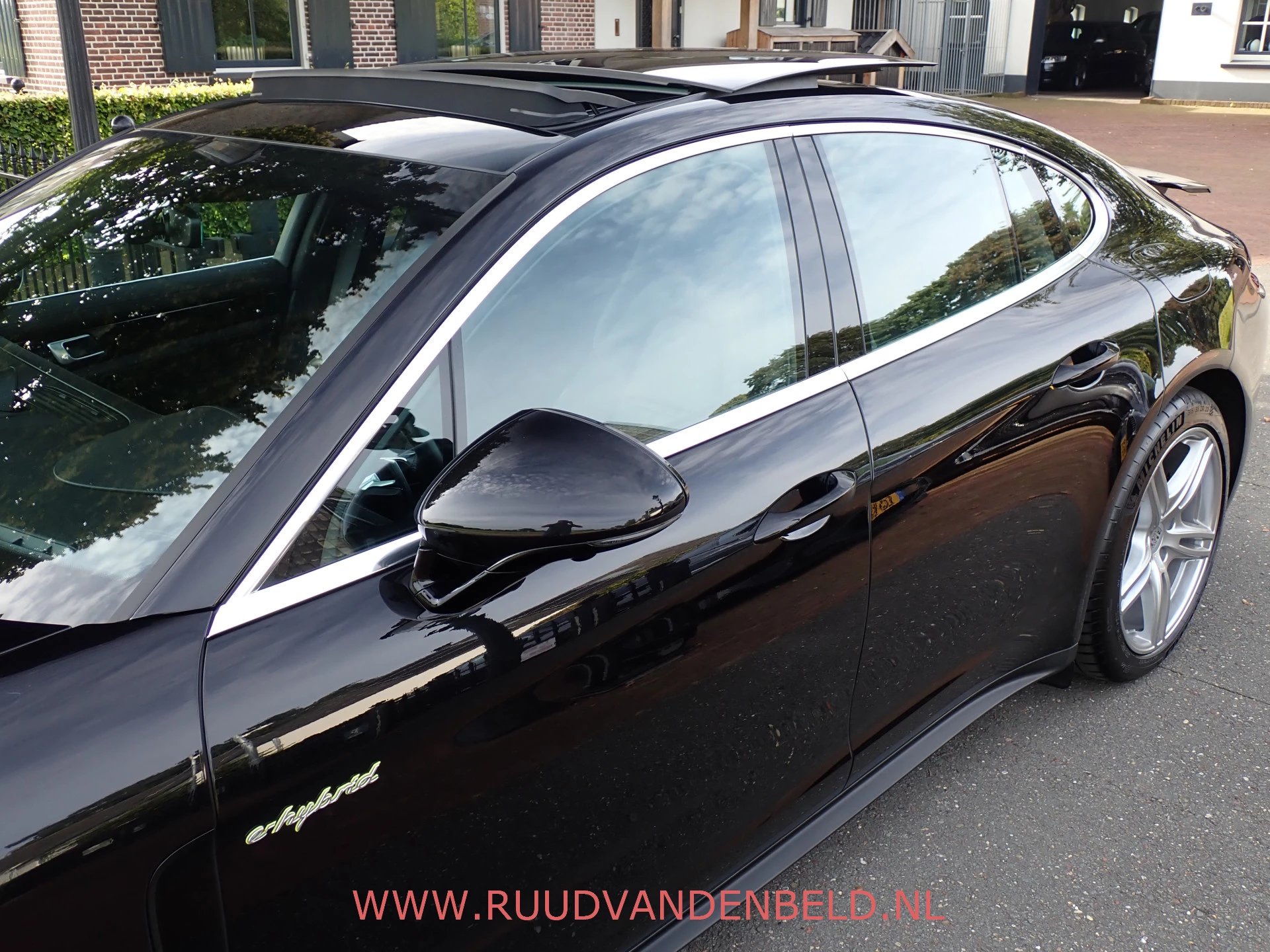 Hoofdafbeelding Porsche Panamera