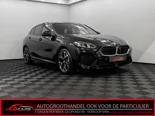 BMW 1 Serie 120 M Sport Half leder, 360 Camera, Navi, Keyless start, Head-up display, Cruise control adaptief, 3 jaar garantie