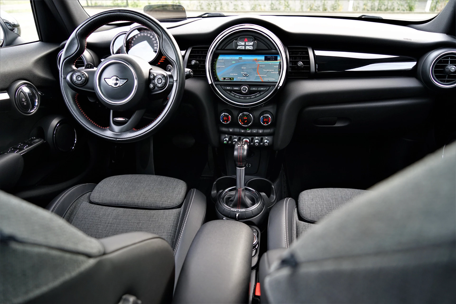 Hoofdafbeelding MINI Cooper S