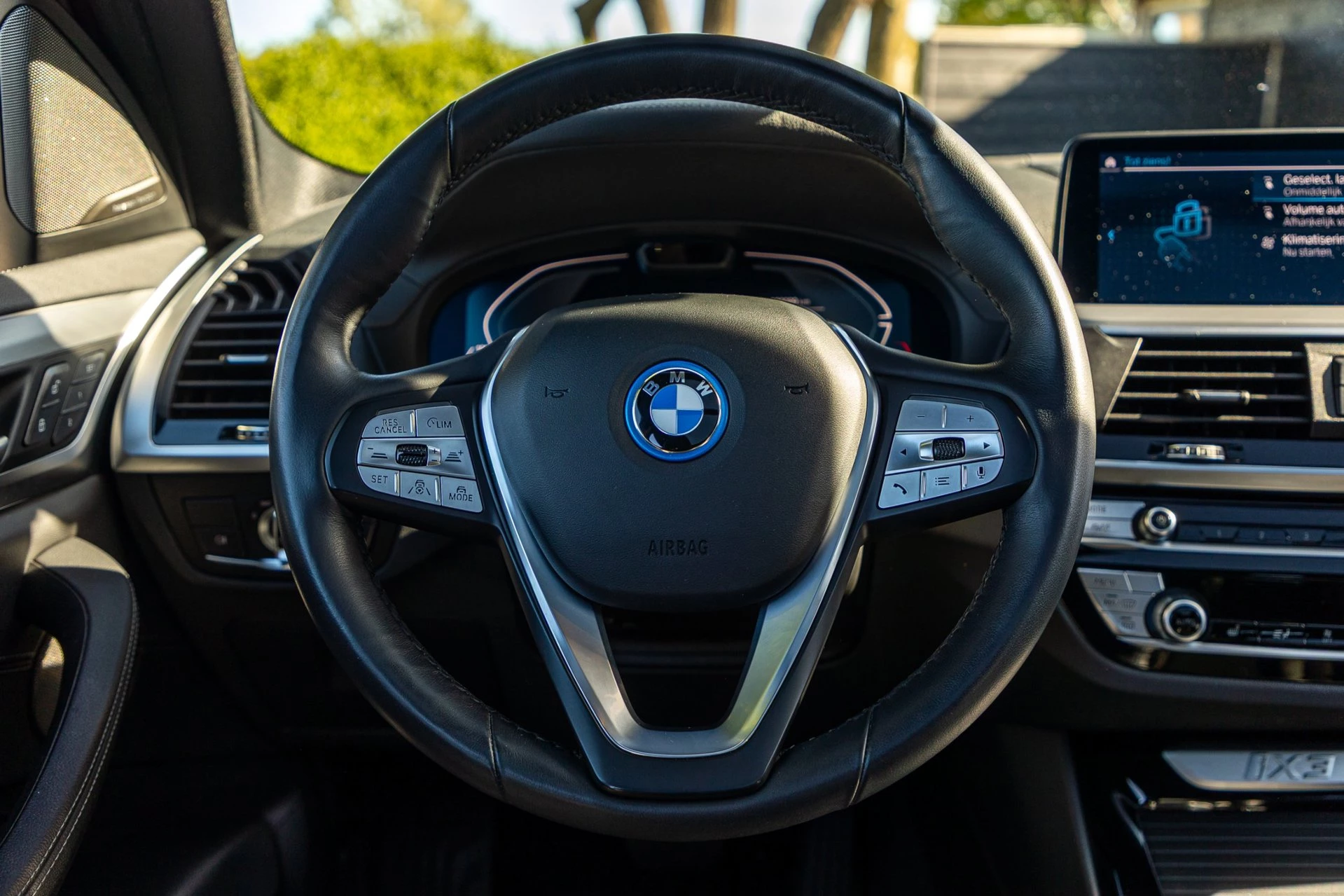 Hoofdafbeelding BMW iX3