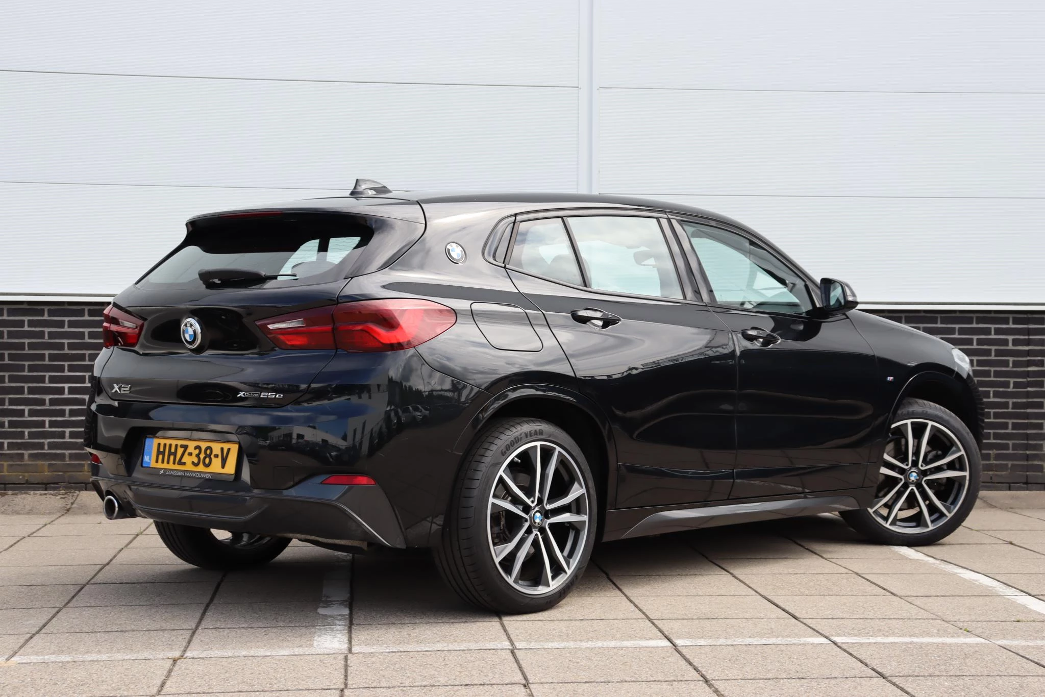 Hoofdafbeelding BMW X2