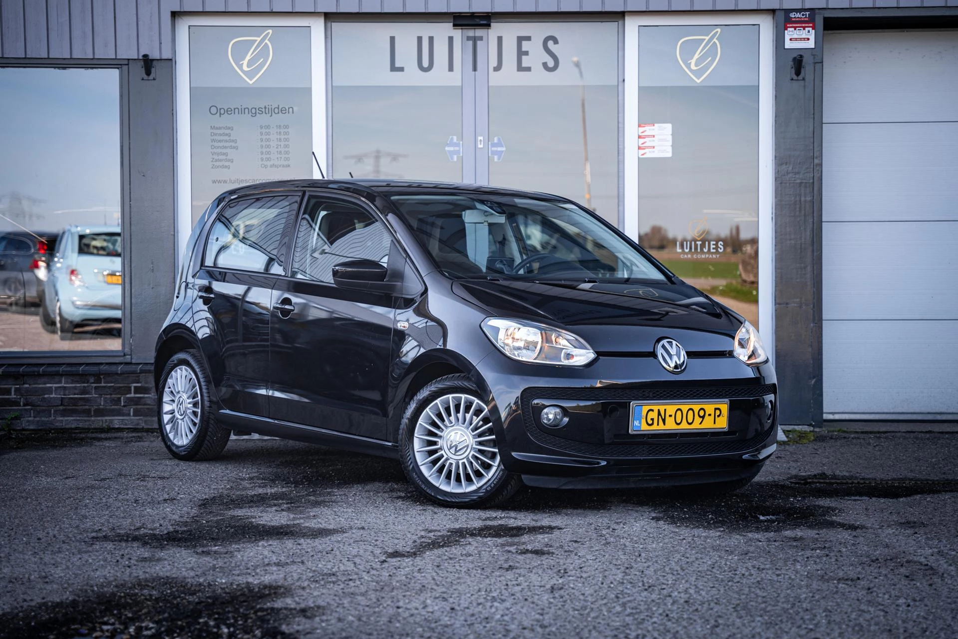 Hoofdafbeelding Volkswagen up!