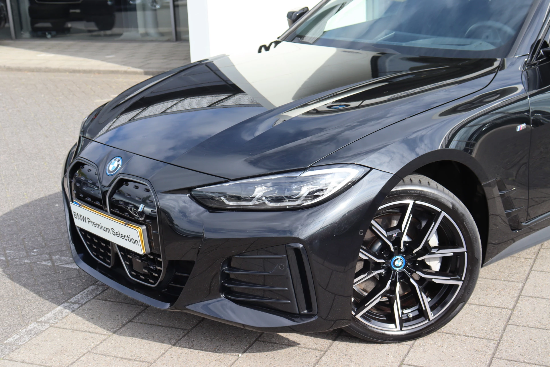 Hoofdafbeelding BMW i4