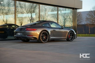 Hoofdafbeelding Porsche 911 Porsche 911 991.2 Carrera S | Chrono | Sportuitl. | Glasdak | BOSE