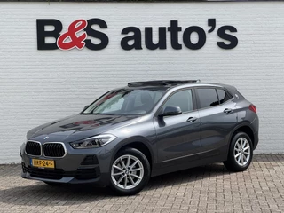 Hoofdafbeelding BMW X2 BMW X2 SDrive18i High Executive Led Panorama Sfeer verlichting Leder Cruise Clima