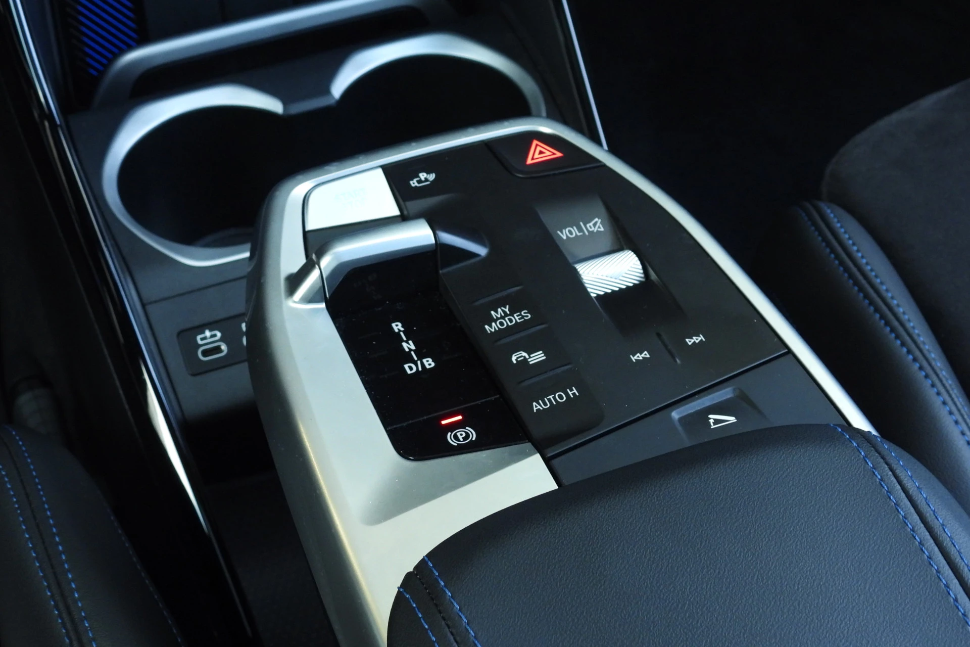 Hoofdafbeelding BMW iX1