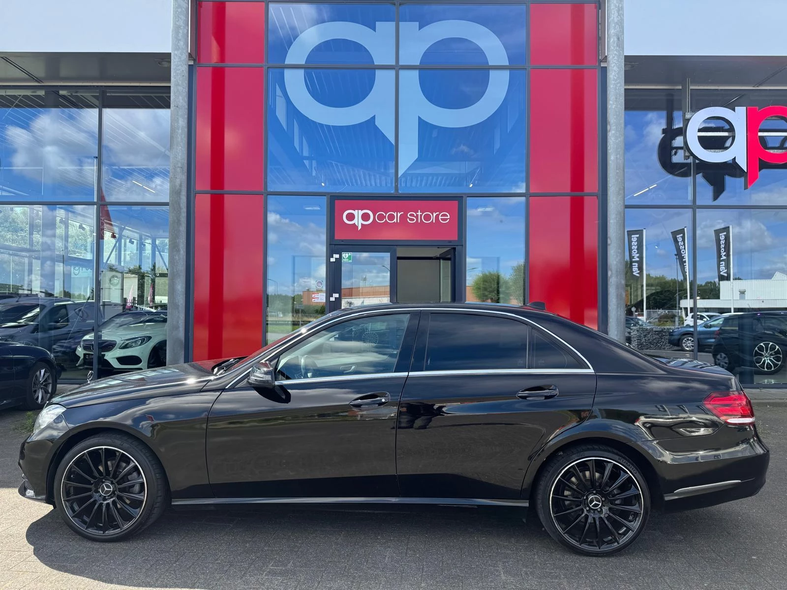 Hoofdafbeelding Mercedes-Benz E-Klasse