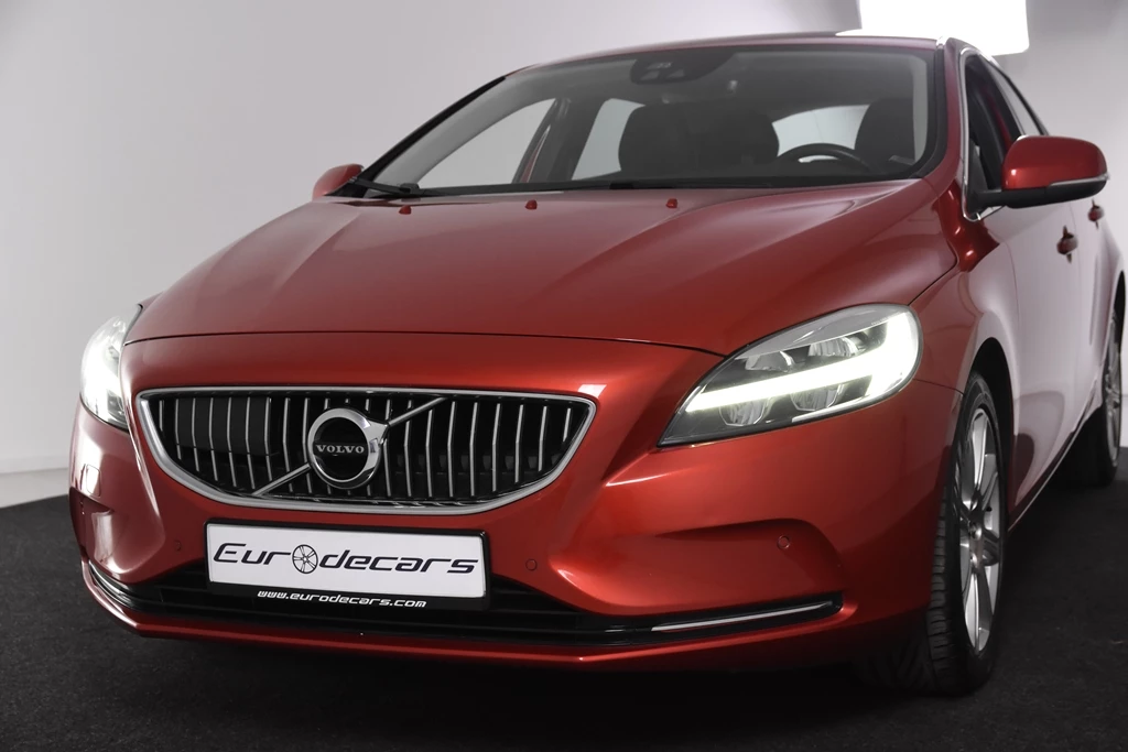 Hoofdafbeelding Volvo V40