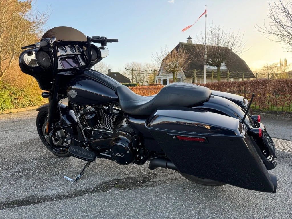 Hoofdafbeelding Harley-Davidson Street Glide