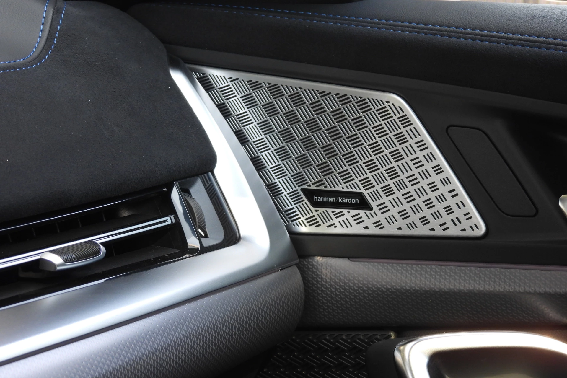 Hoofdafbeelding BMW iX2