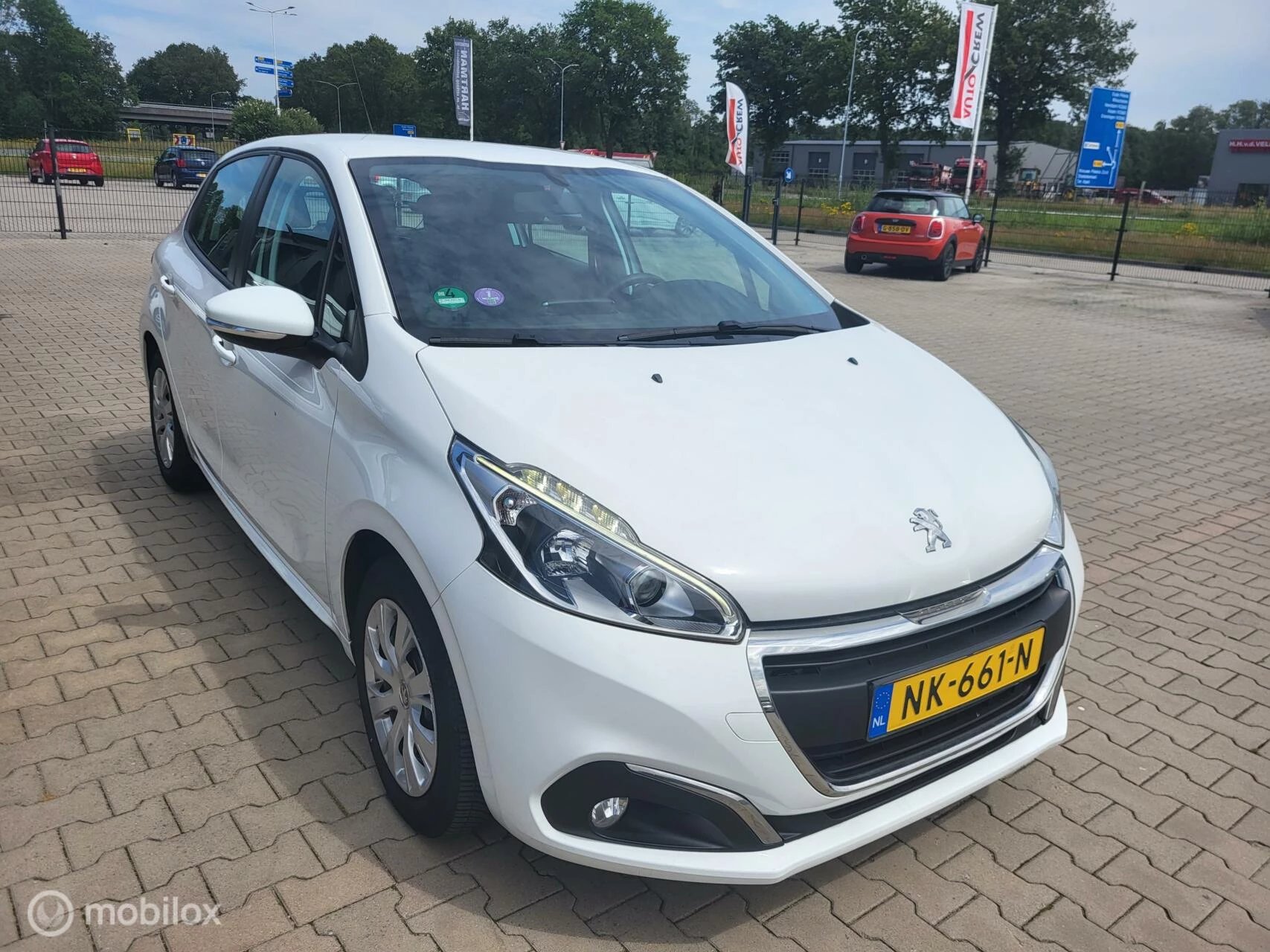 Hoofdafbeelding Peugeot 208