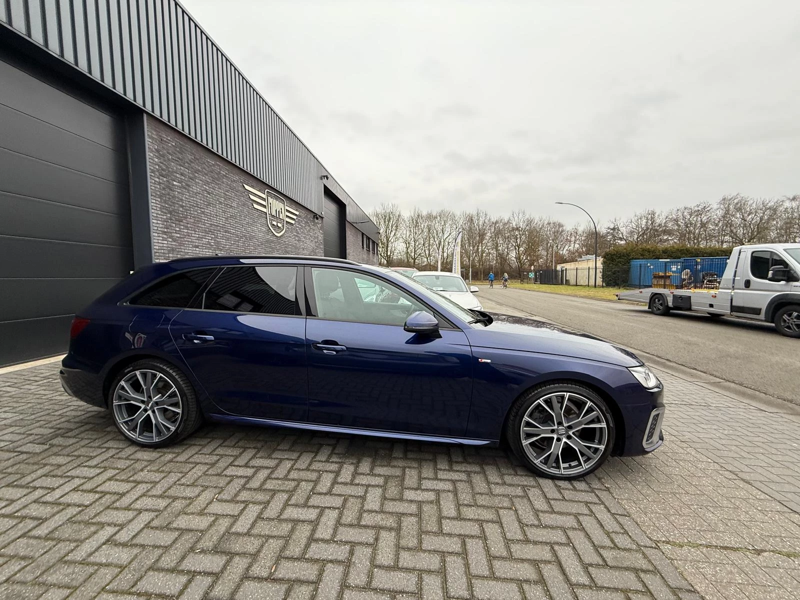 Hoofdafbeelding Audi A4