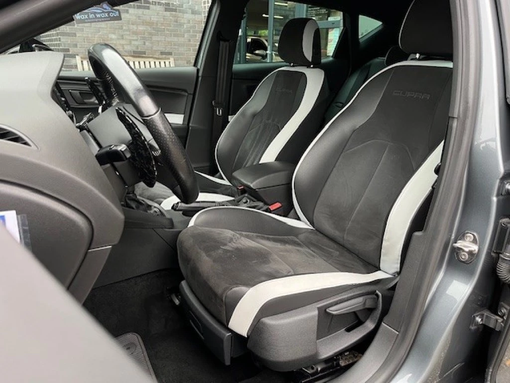 Hoofdafbeelding SEAT Leon