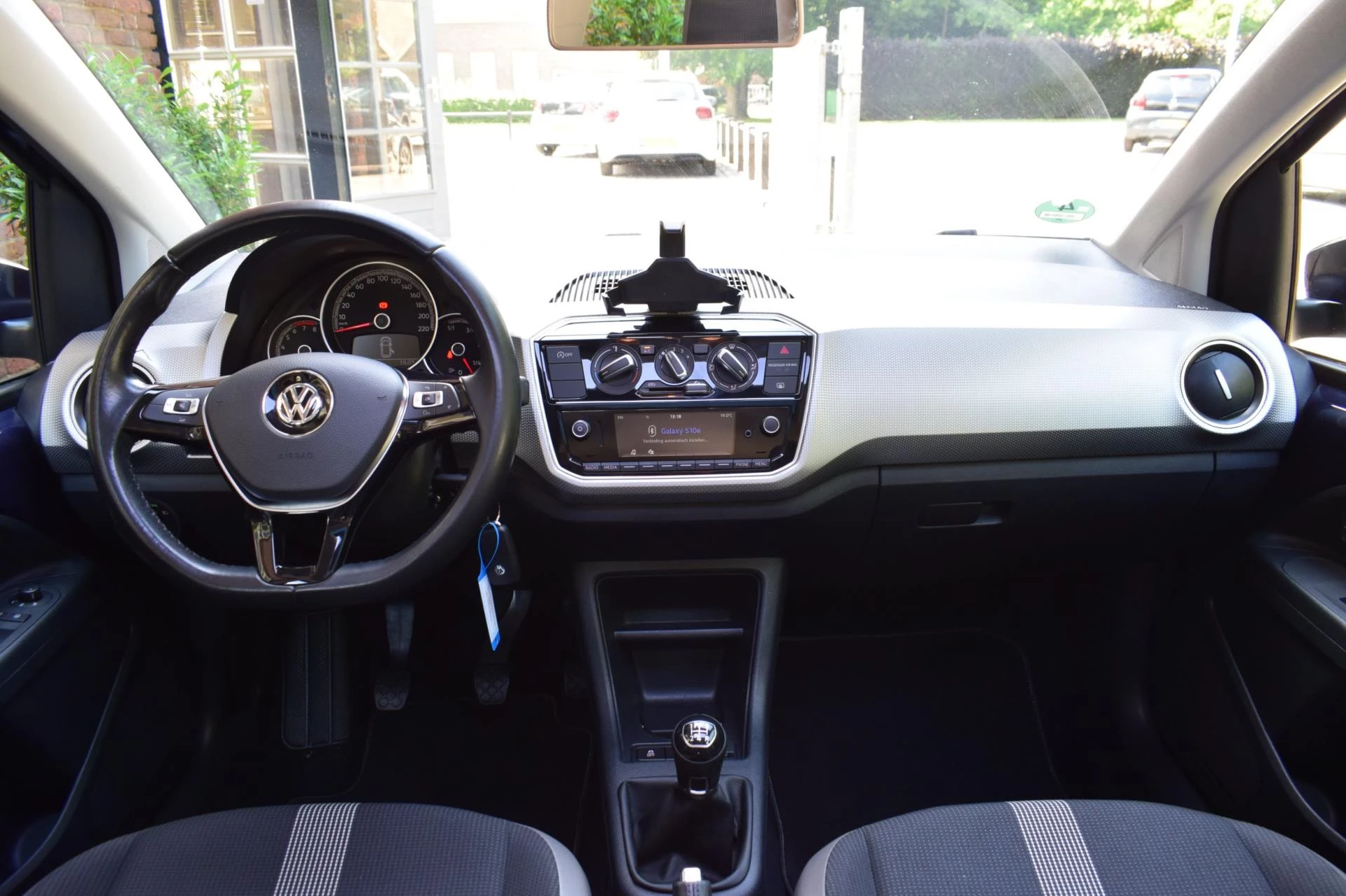 Hoofdafbeelding Volkswagen up!