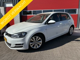 Volkswagen Golf 1.0 TSI Business Edition Connected CAMERA / NAVI / CLIMA / PDC / BLUETOOTH / CRUISE / DAB+ / NL-AUTO