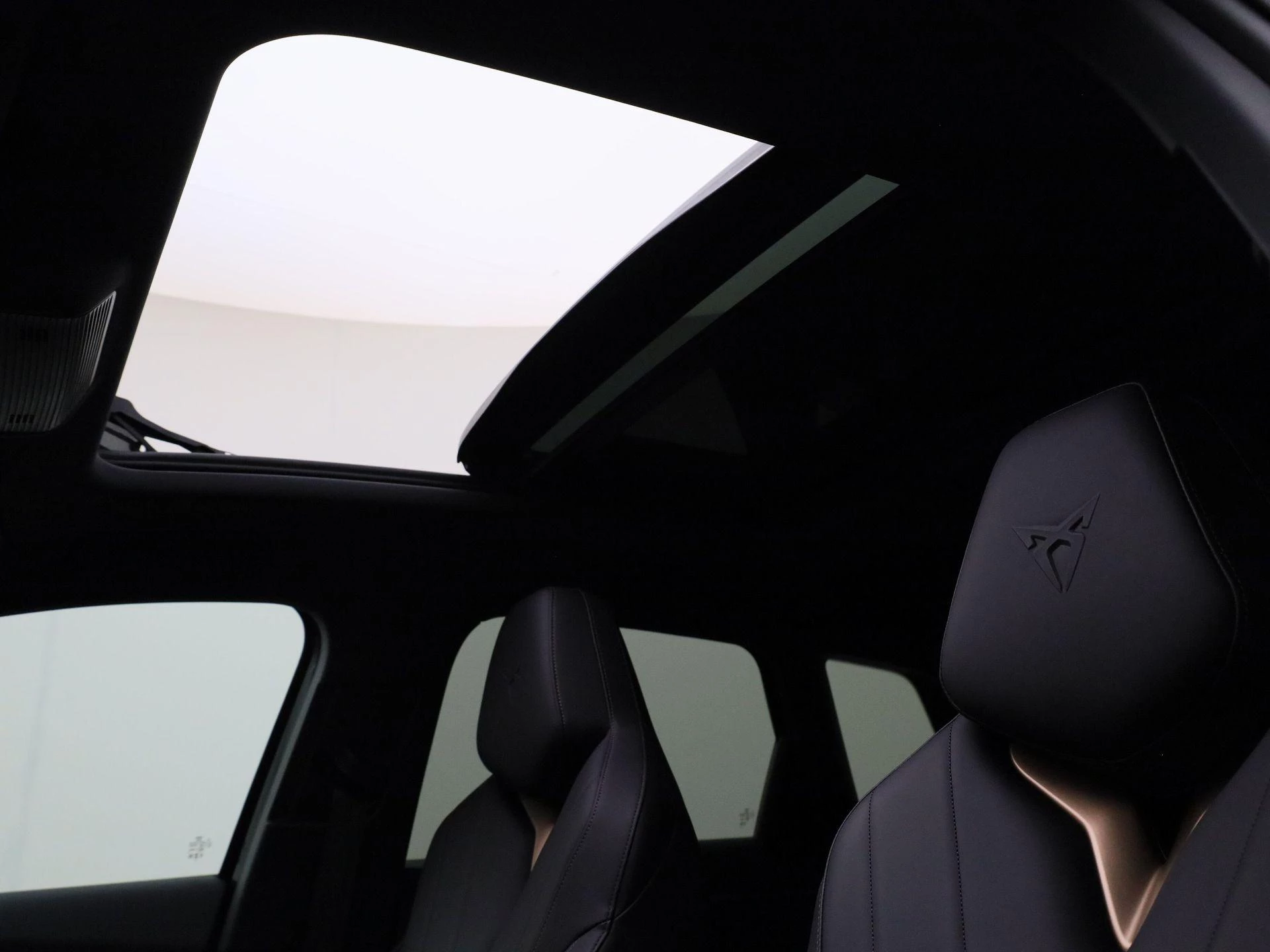 Hoofdafbeelding CUPRA Terramar