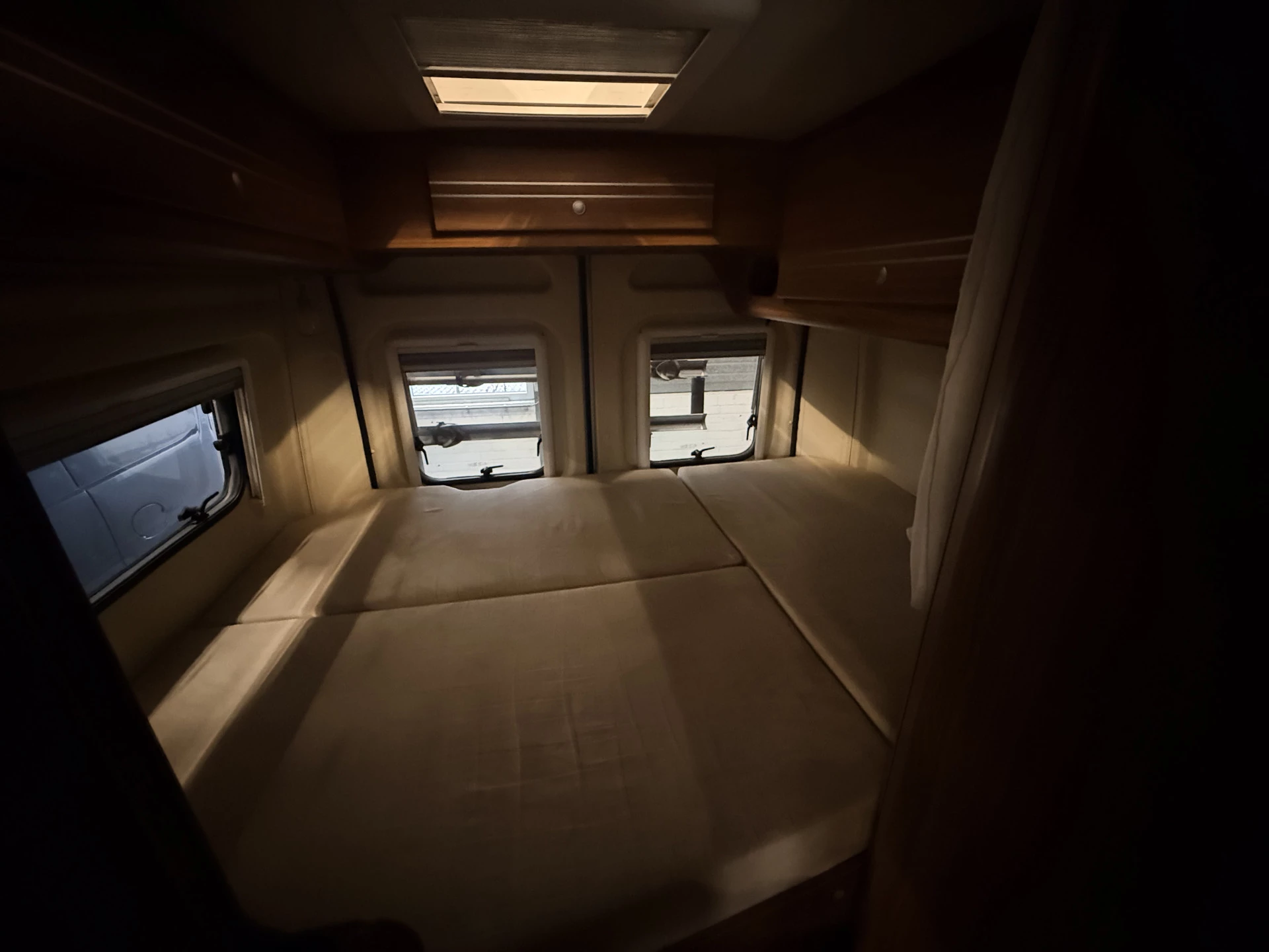 Hoofdafbeelding Pössl KW 009