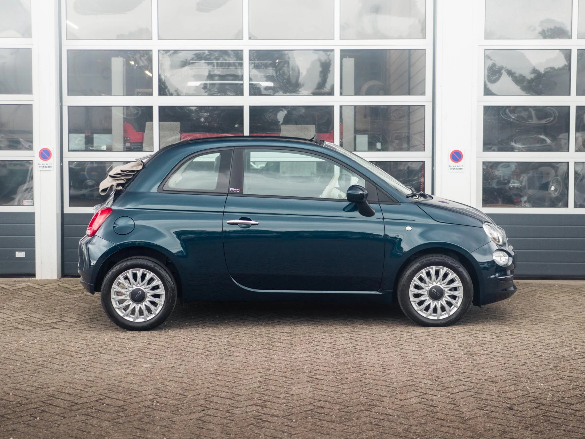Hoofdafbeelding Fiat 500C