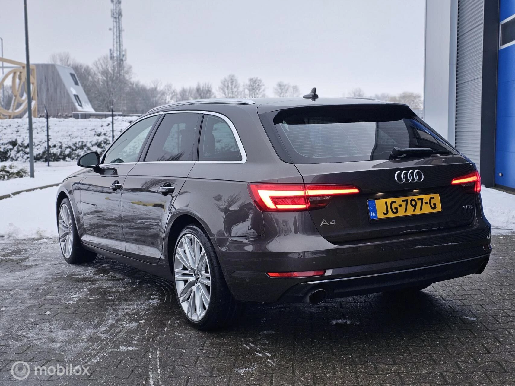 Hoofdafbeelding Audi A4