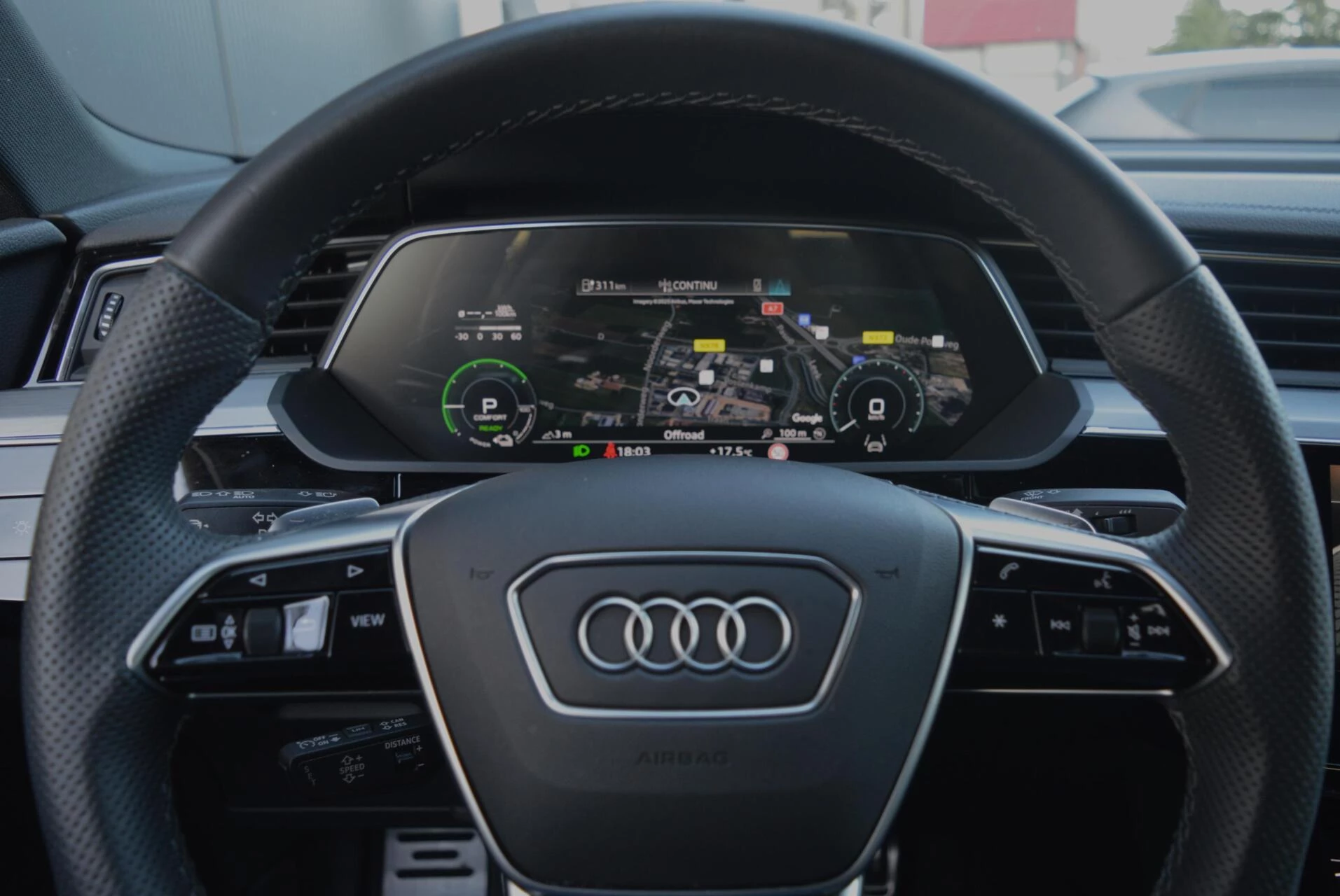 Hoofdafbeelding Audi e-tron