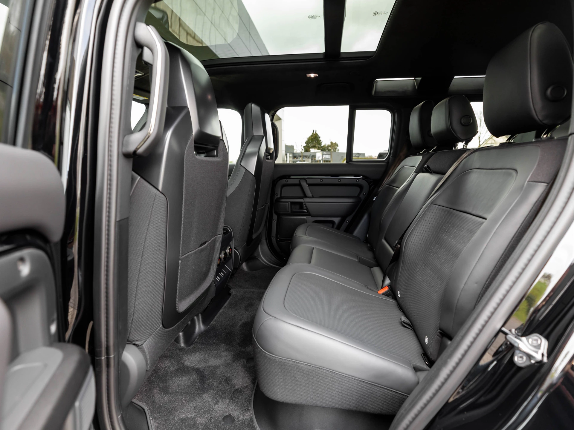 Hoofdafbeelding Land Rover Defender