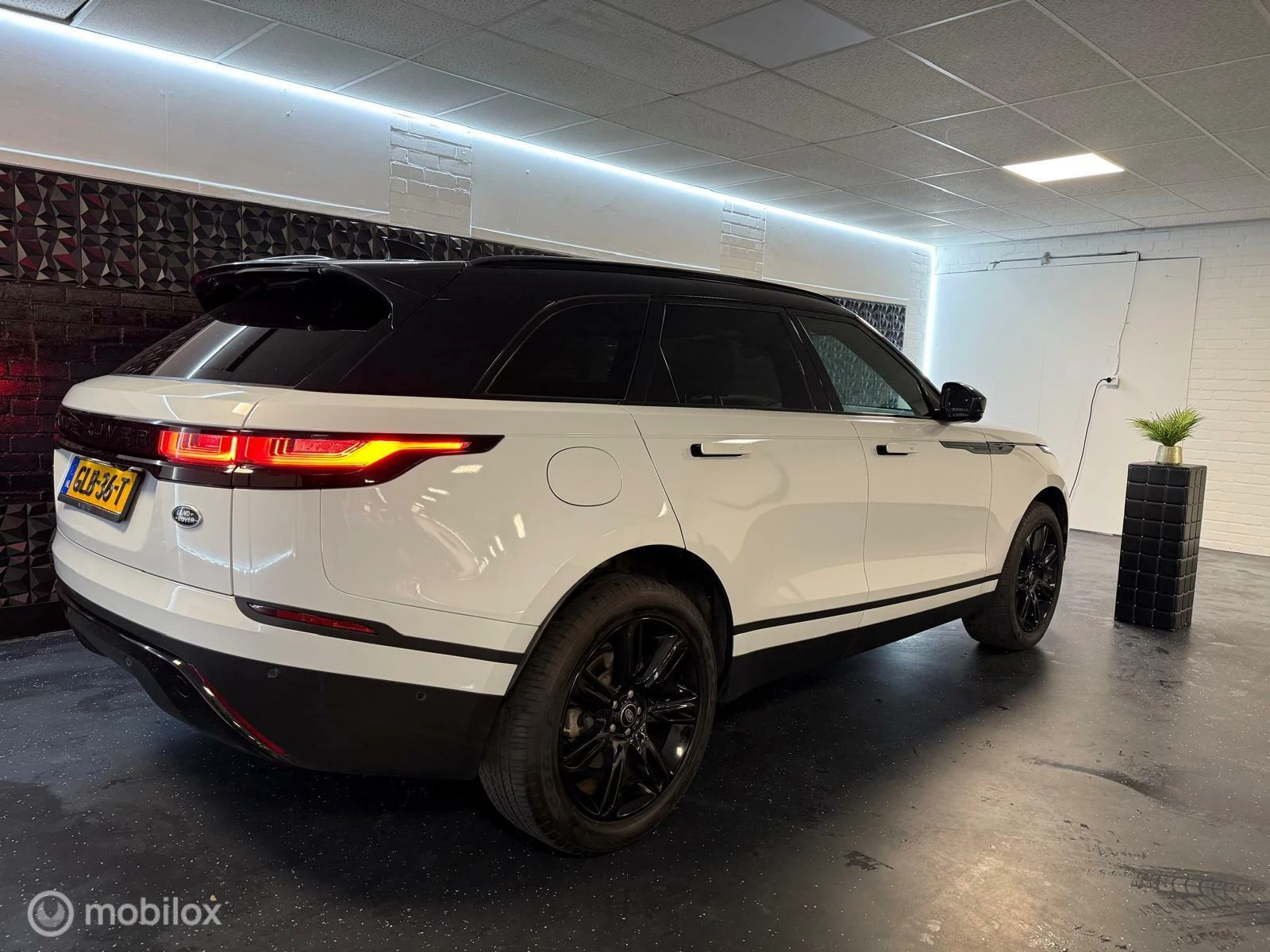 Hoofdafbeelding Land Rover Range Rover Velar