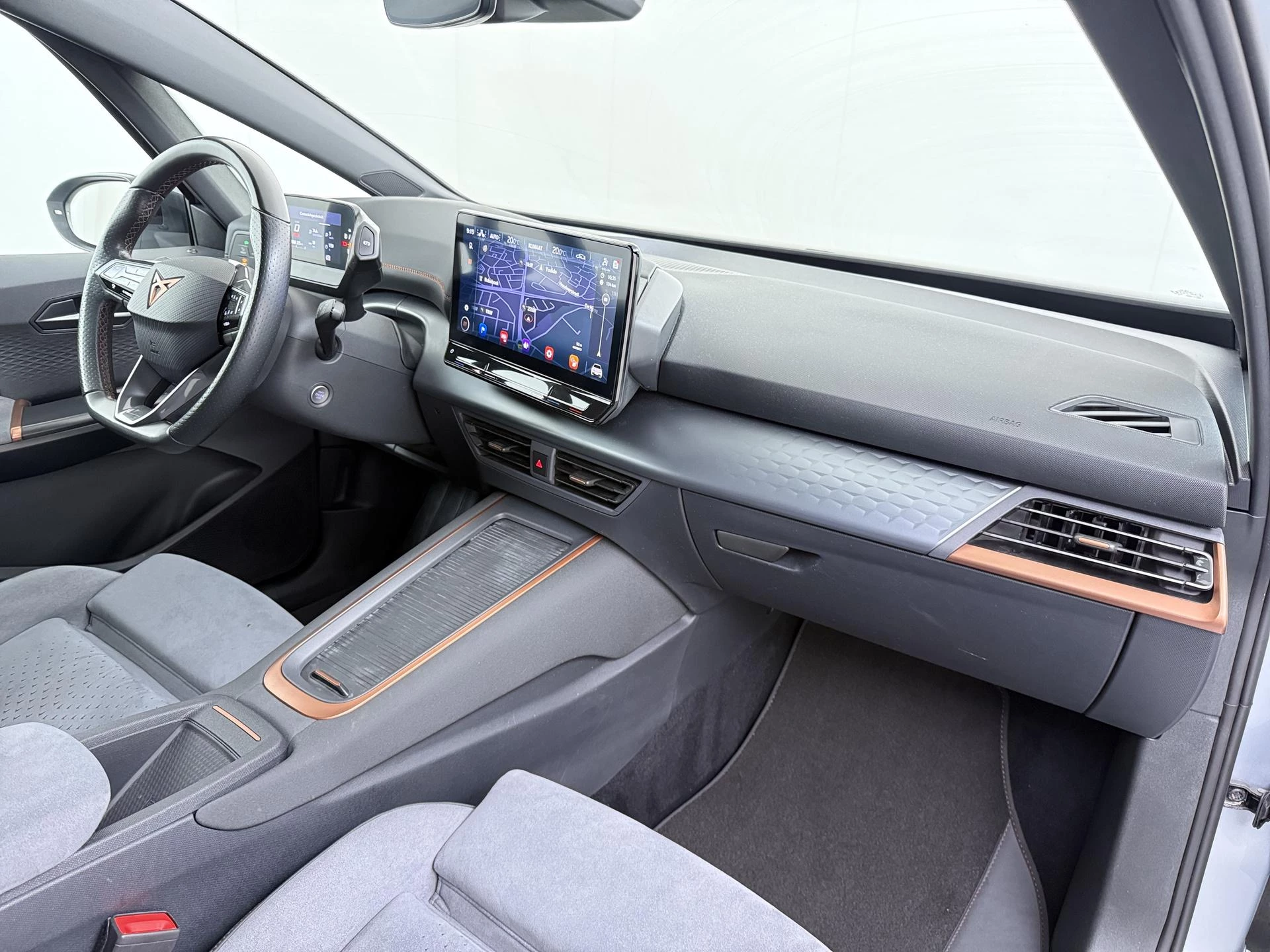 Hoofdafbeelding CUPRA Born