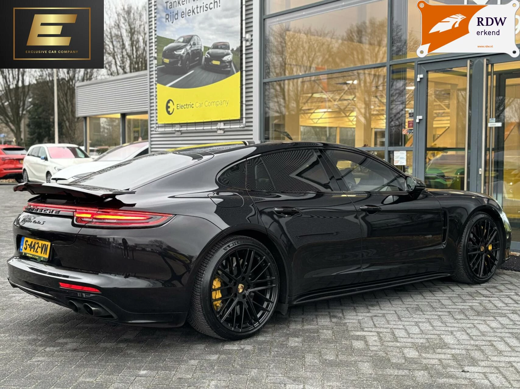 Hoofdafbeelding Porsche Panamera