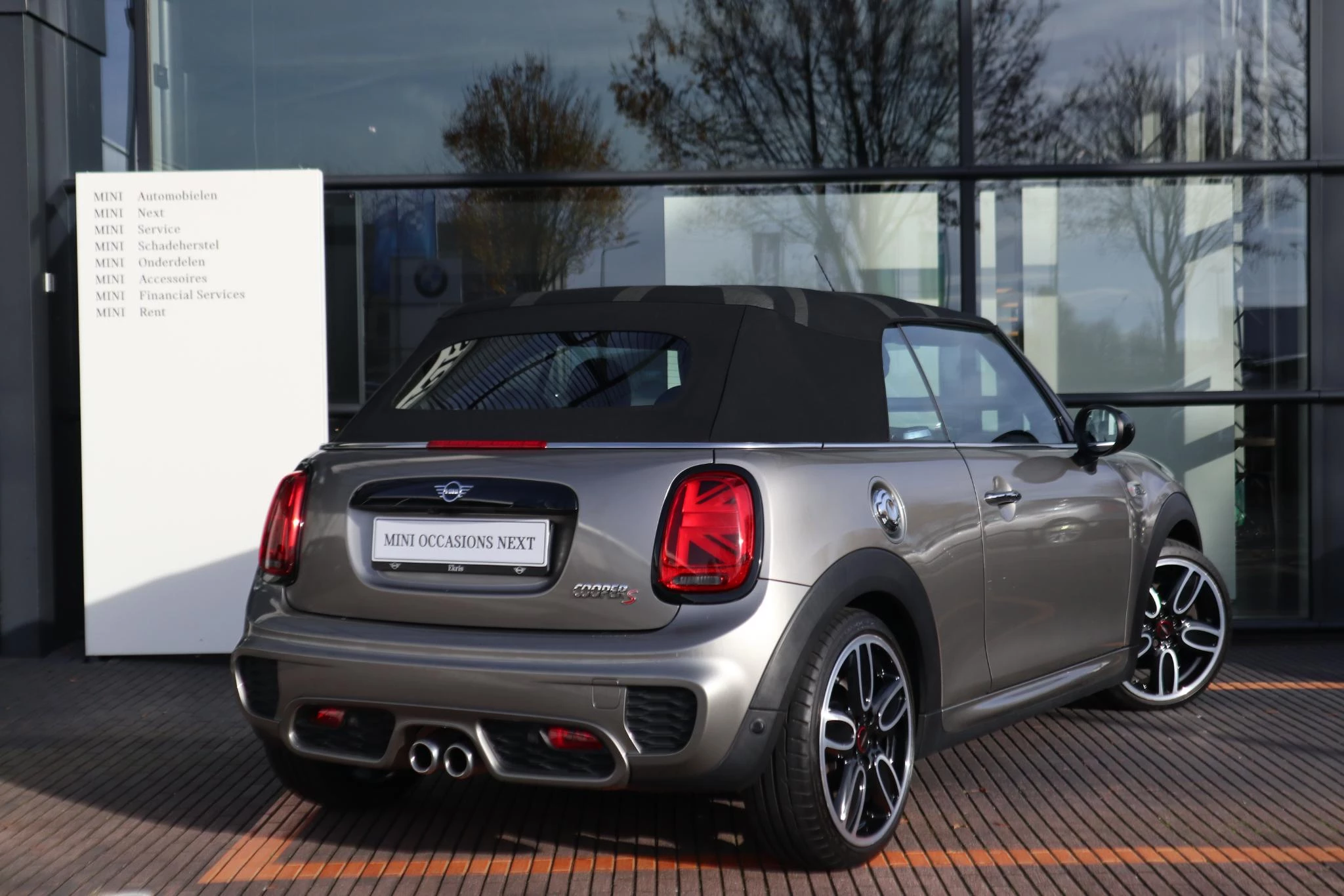 Hoofdafbeelding MINI Cooper S Cabrio