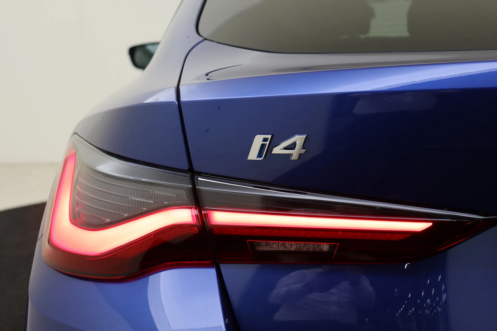 Hoofdafbeelding BMW i4