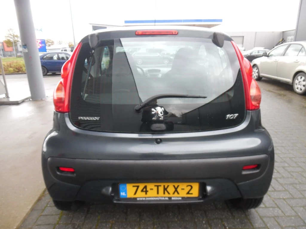 Hoofdafbeelding Peugeot 107