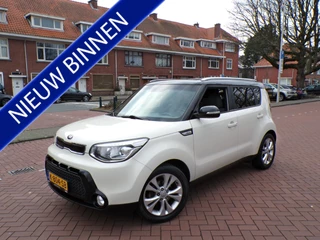 Hoofdafbeelding Kia Soul Kia Soul 1.6 Rhythm CAMERA TEL NAVI CRUISECONT TREKHAAK....
