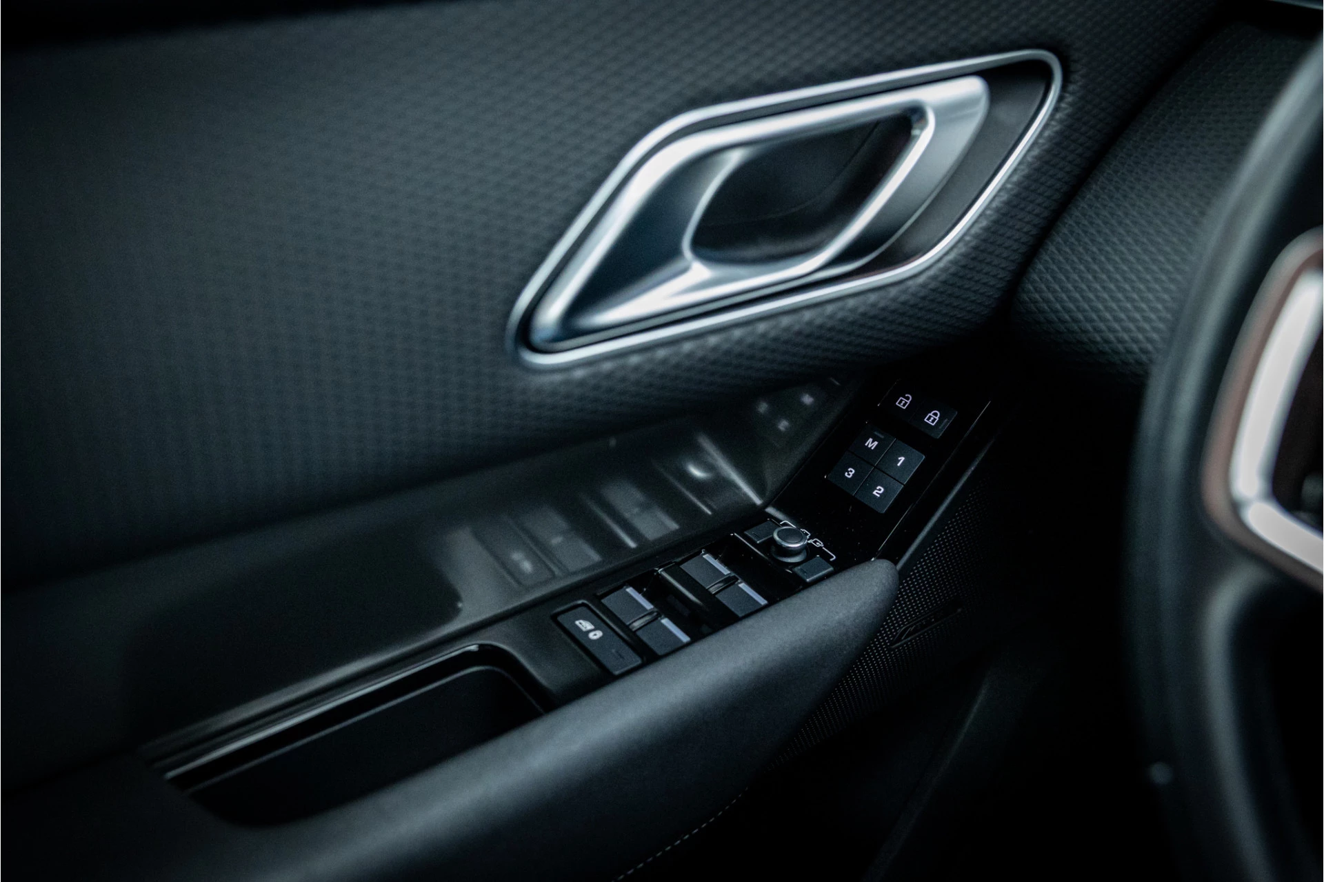 Hoofdafbeelding Land Rover Range Rover Velar