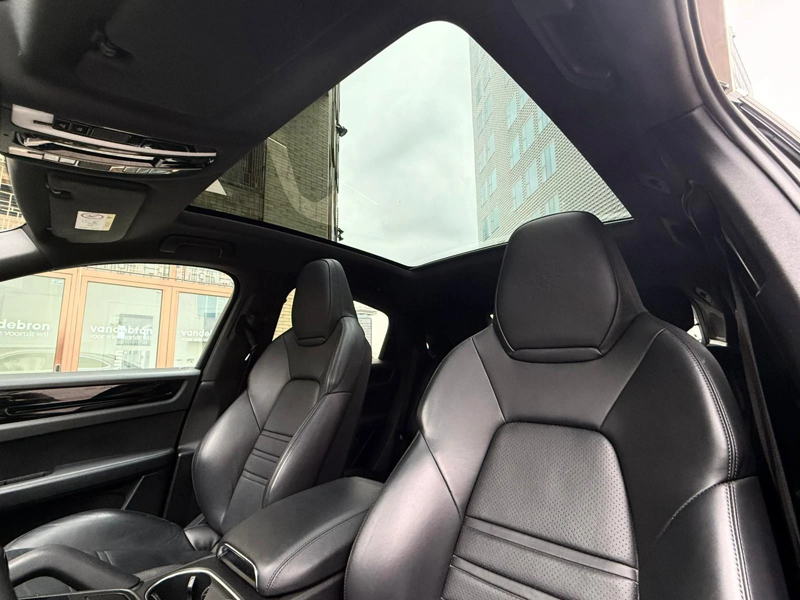 Hoofdafbeelding Porsche Cayenne