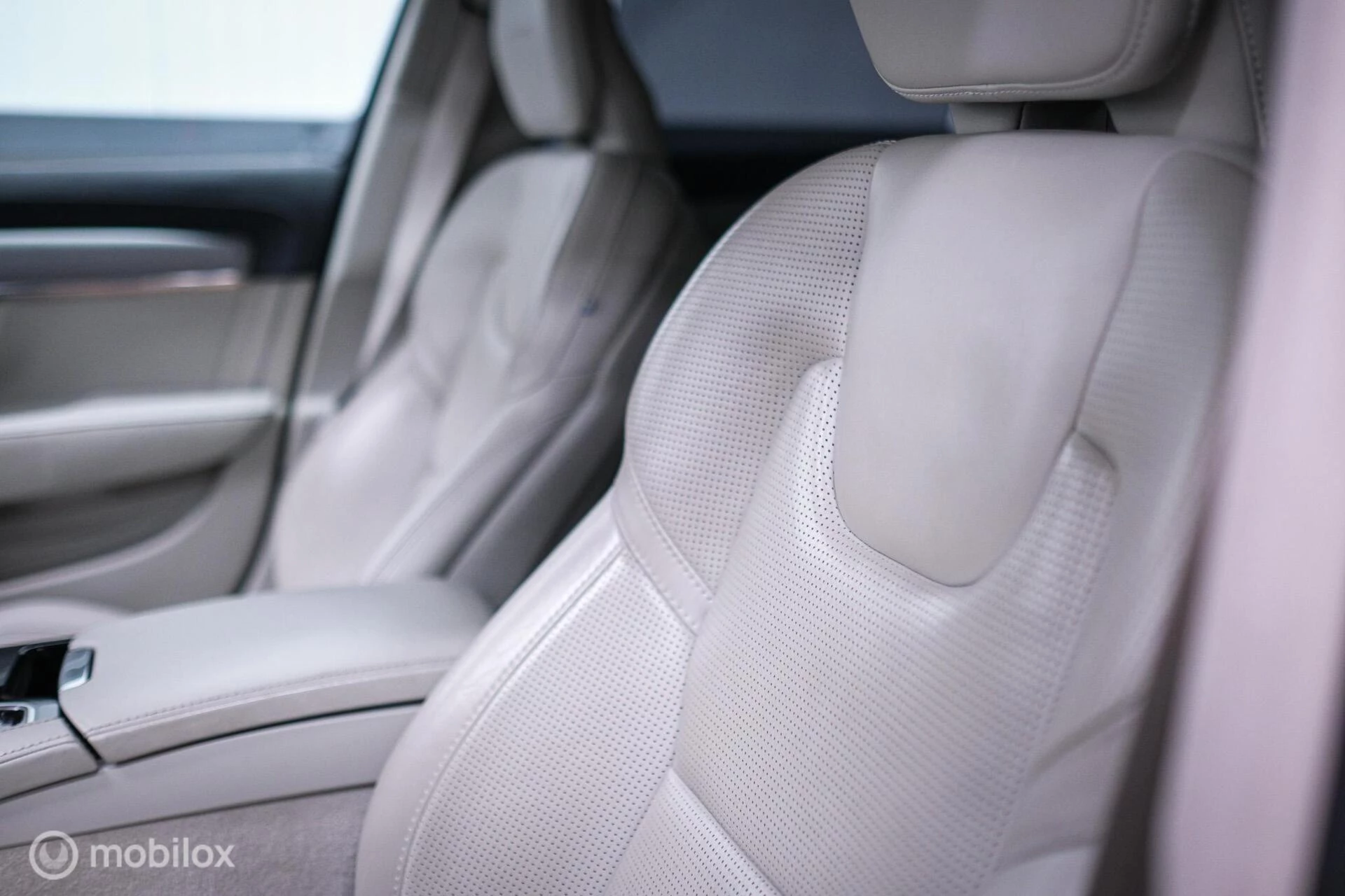 Hoofdafbeelding Volvo S90