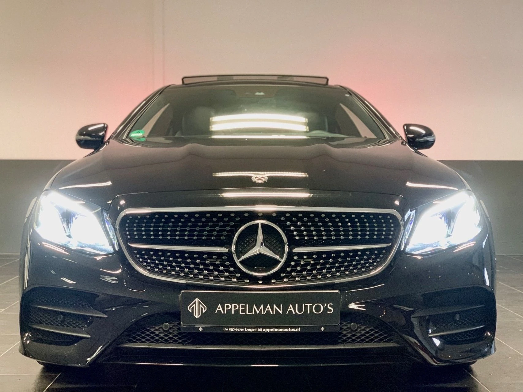 Hoofdafbeelding Mercedes-Benz E-Klasse