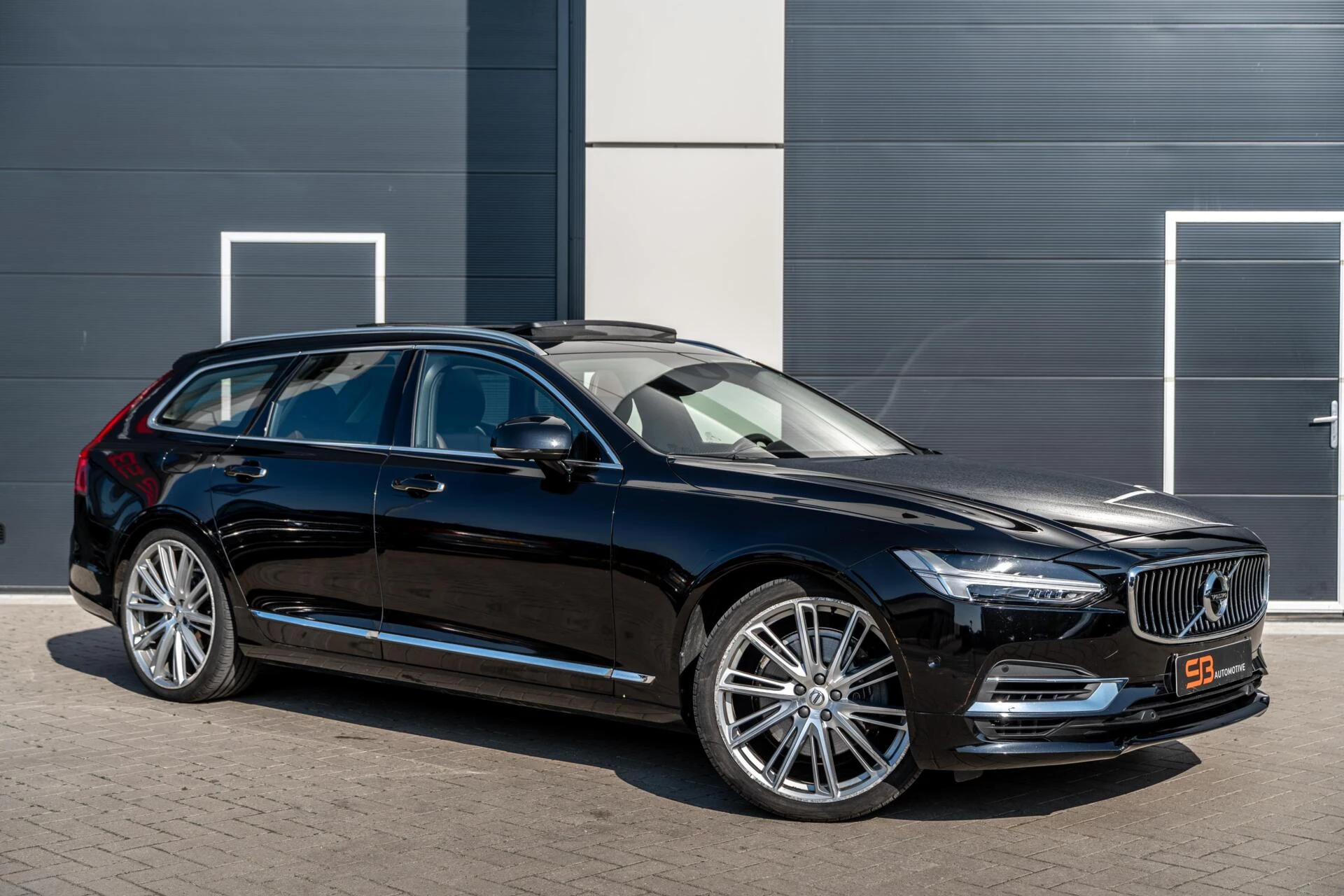 Hoofdafbeelding Volvo V90