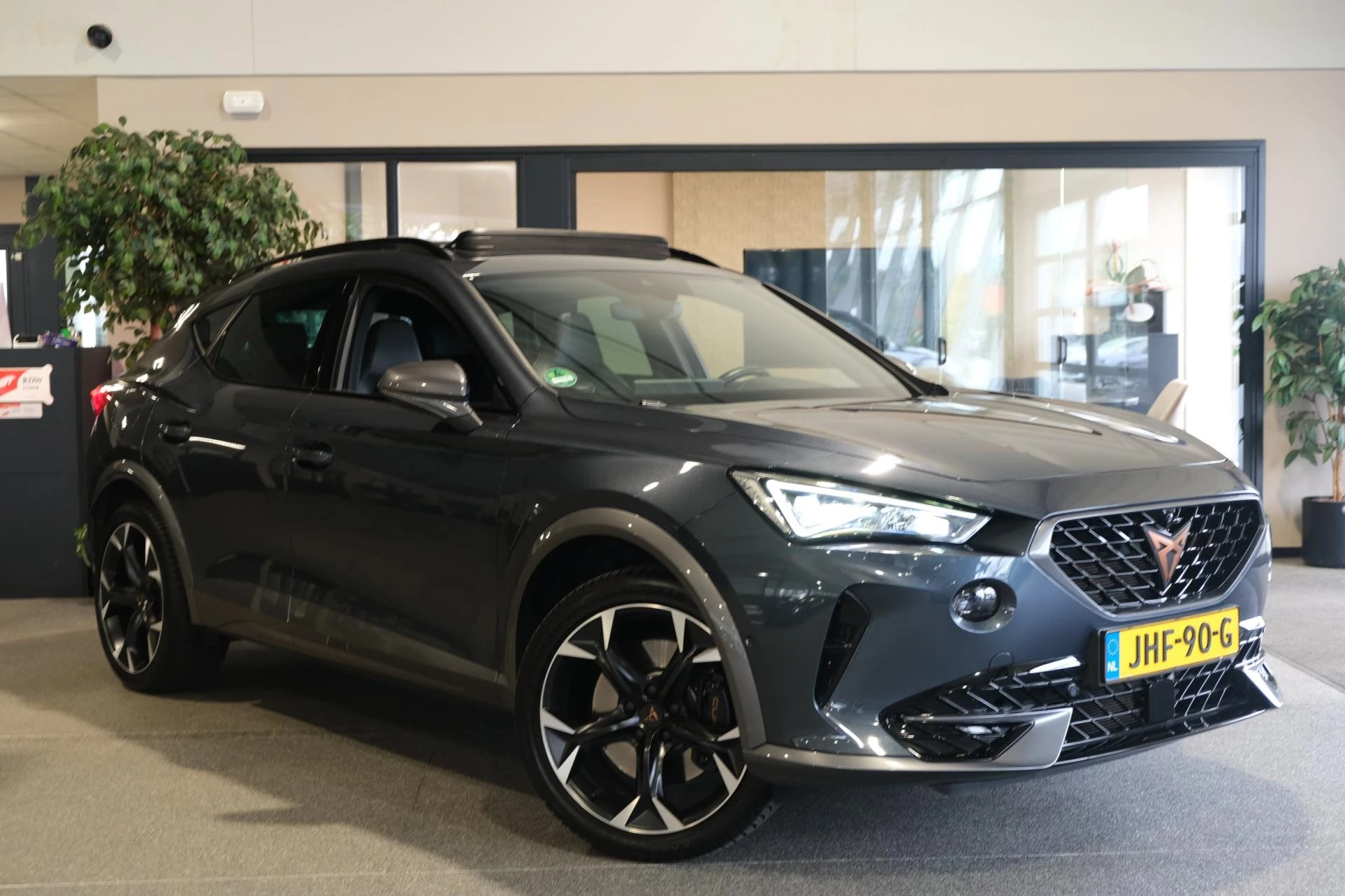 Hoofdafbeelding CUPRA Formentor