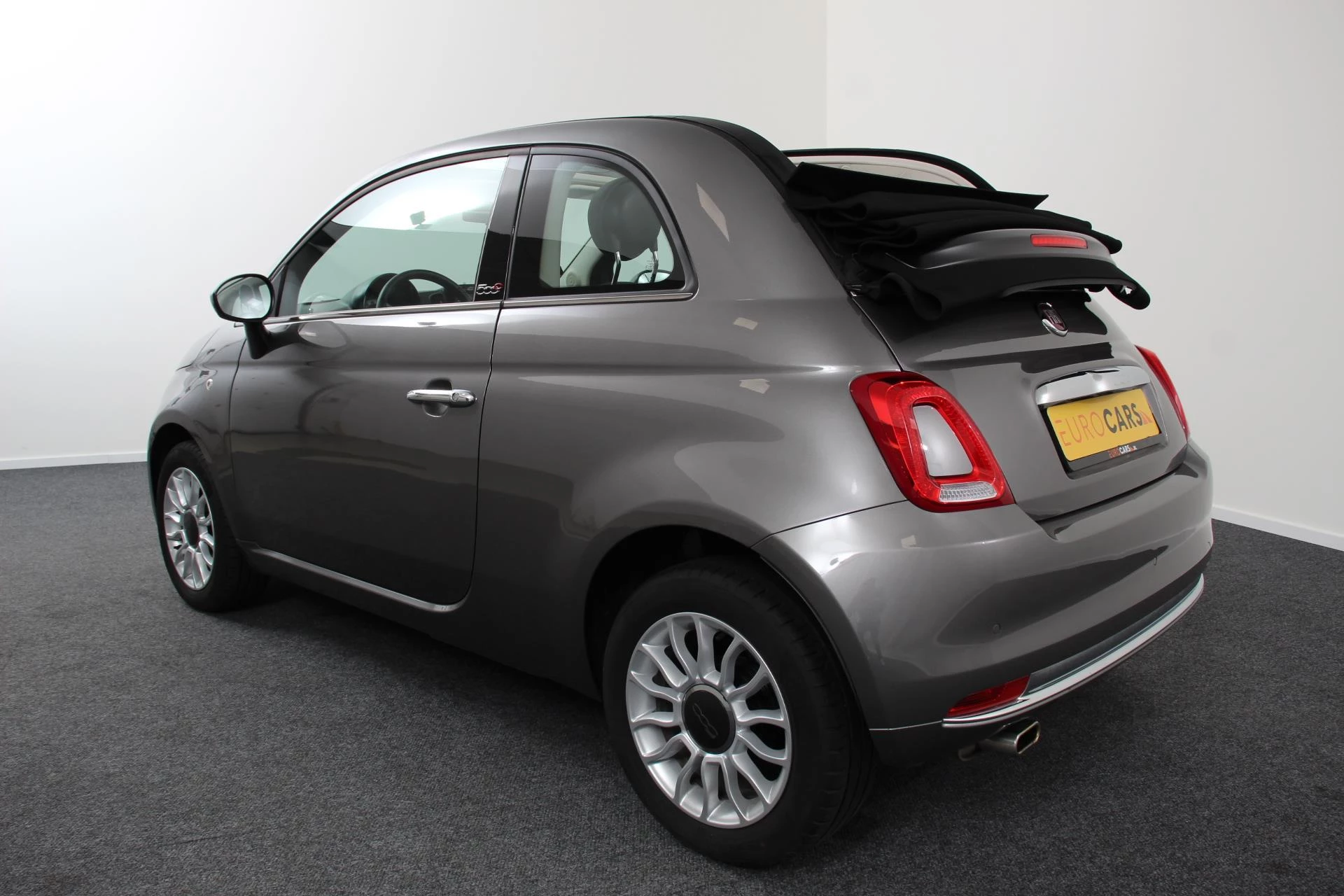 Hoofdafbeelding Fiat 500C