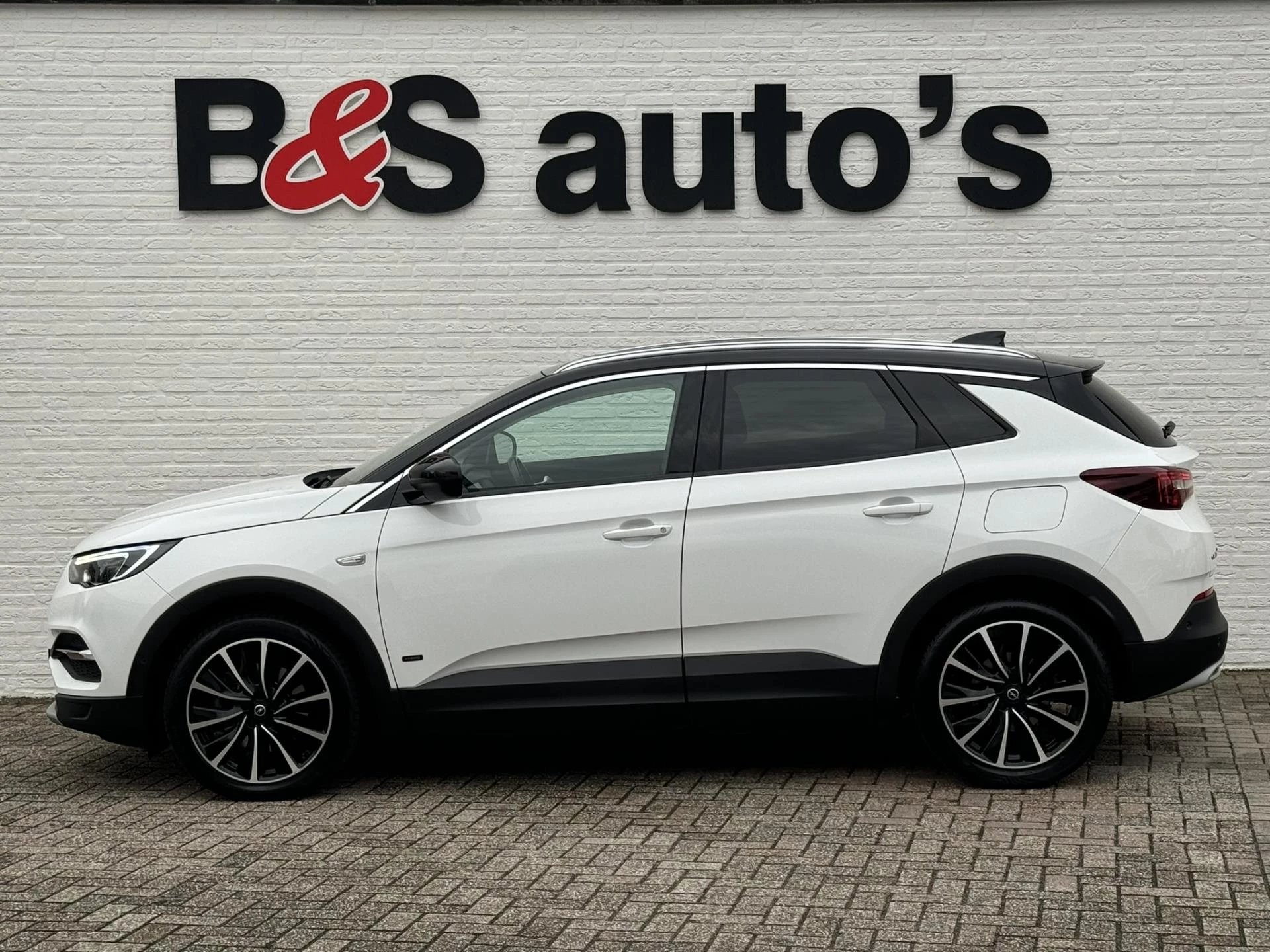 Hoofdafbeelding Opel Grandland X