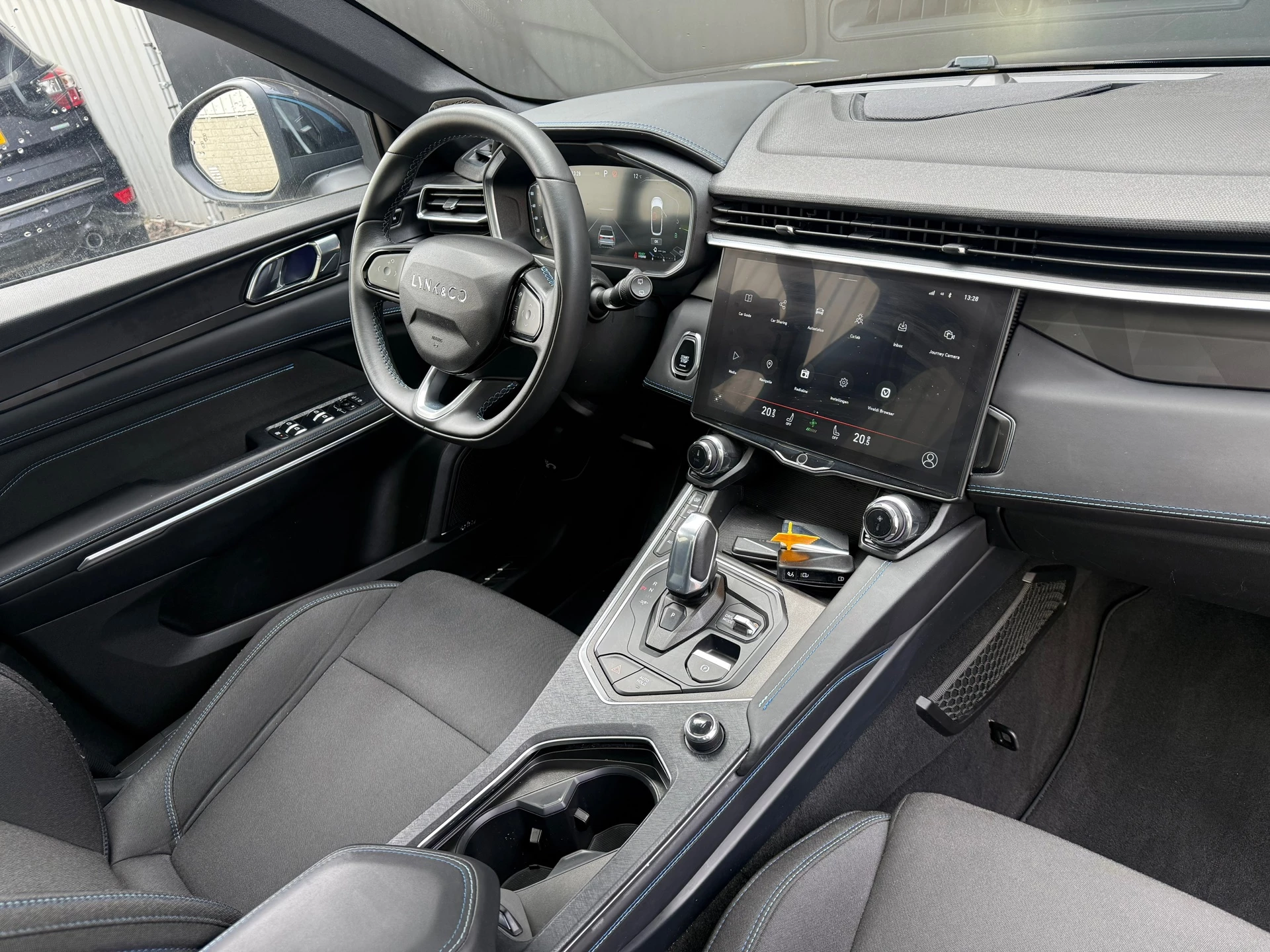 Hoofdafbeelding Lynk & Co 01