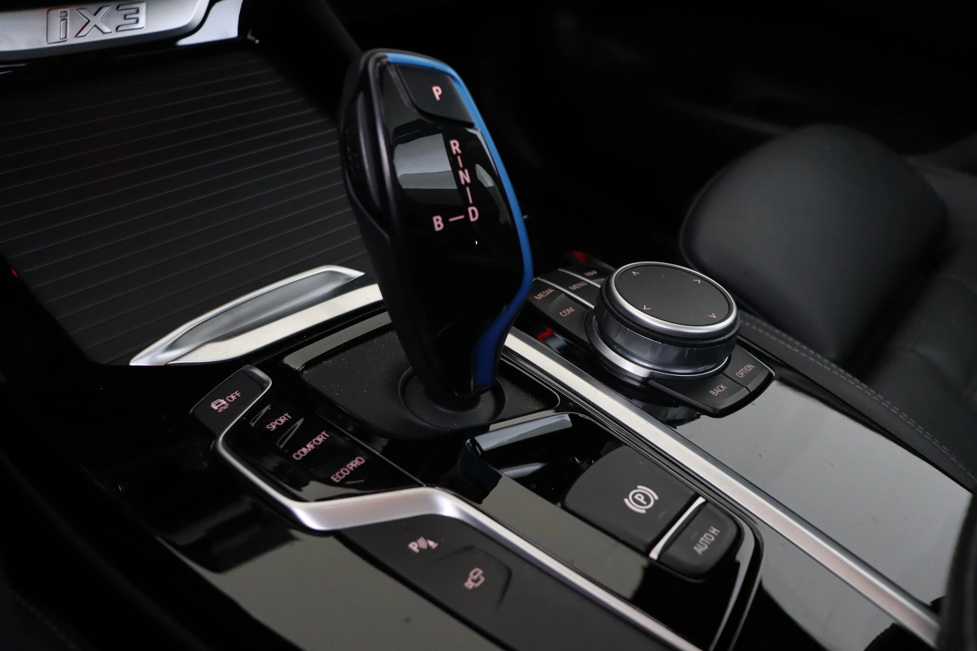 Hoofdafbeelding BMW iX3