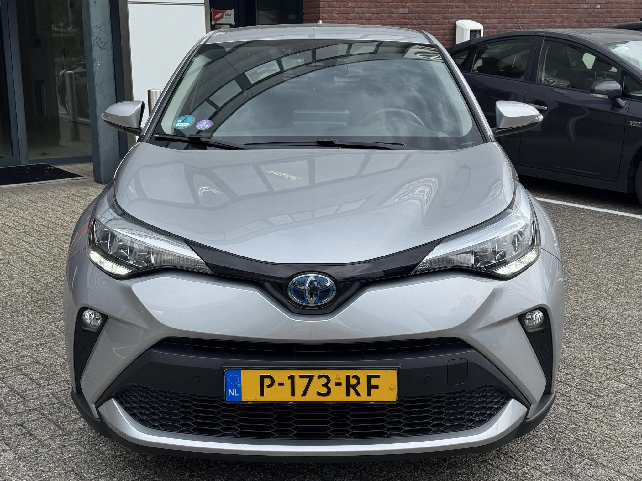 Hoofdafbeelding Toyota C-HR