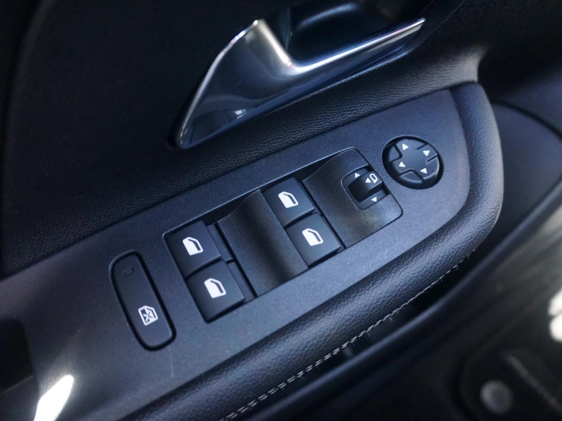 Hoofdafbeelding Opel Mokka-e