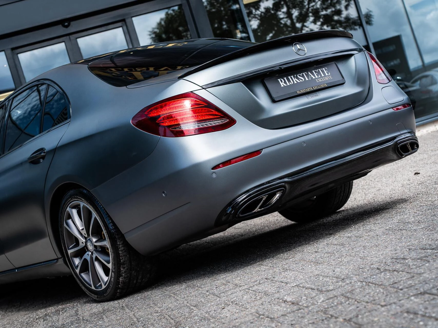 Hoofdafbeelding Mercedes-Benz E-Klasse