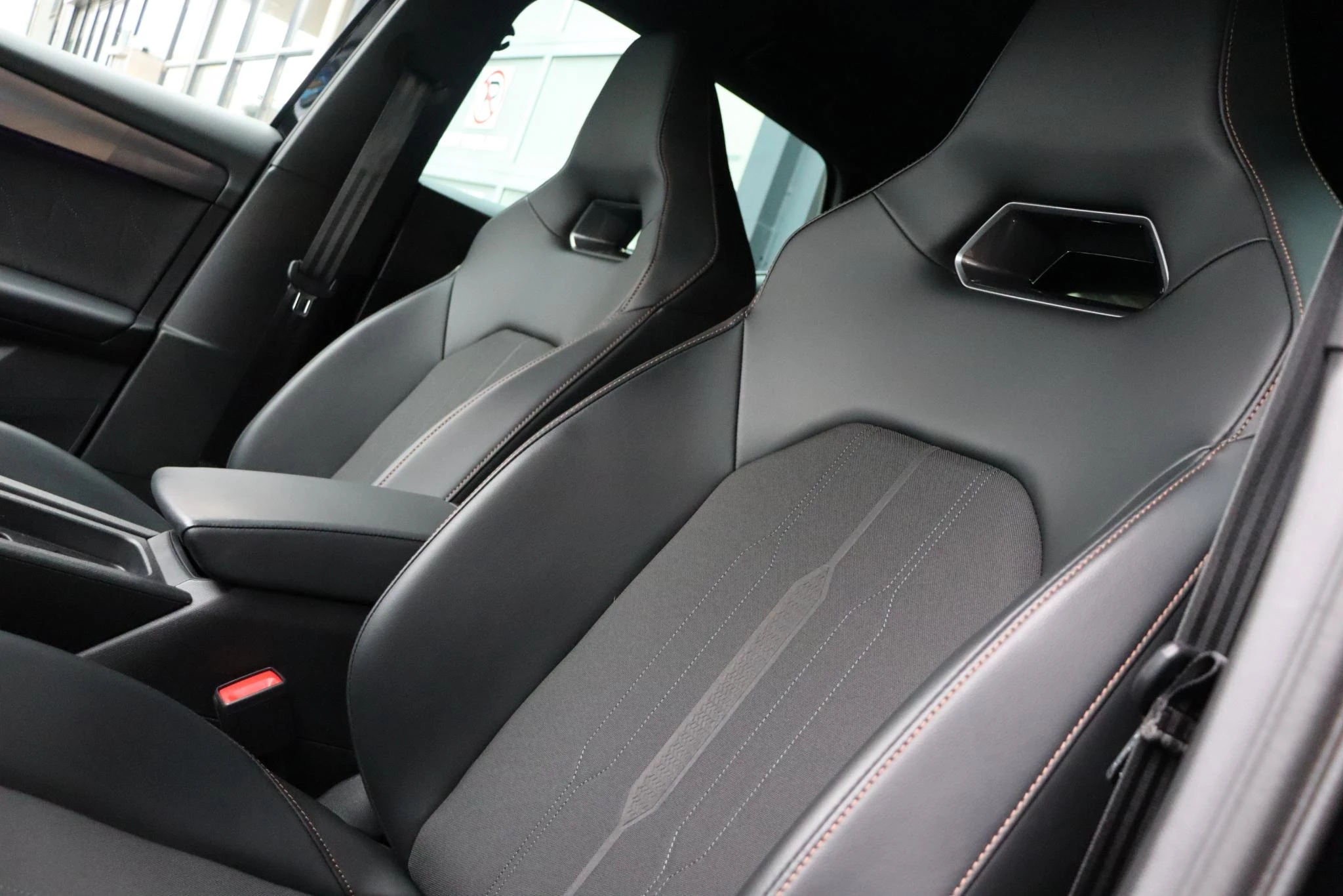 Hoofdafbeelding CUPRA Leon