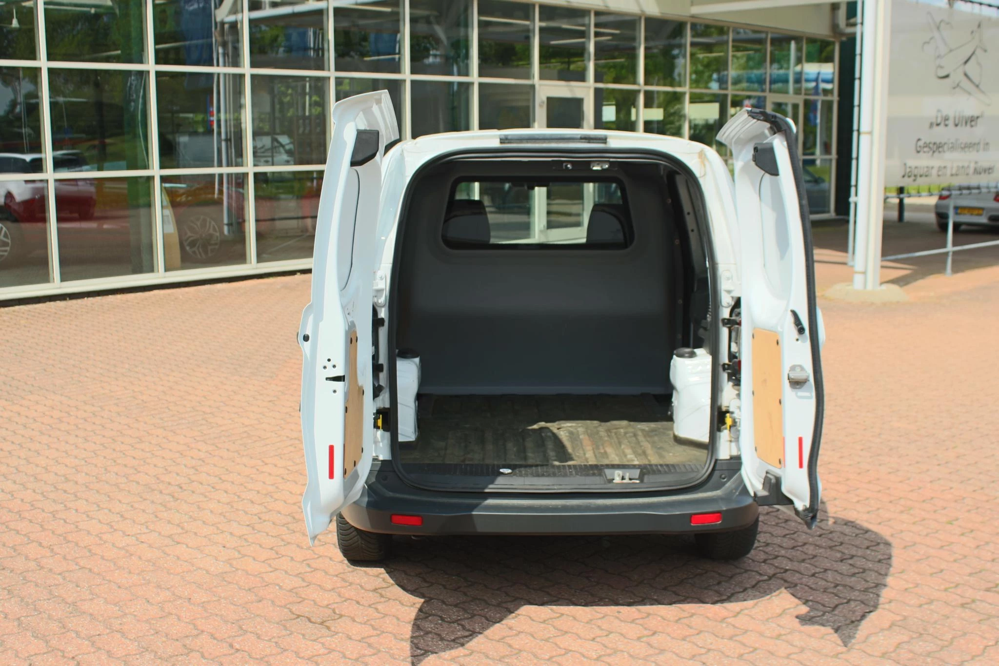 Hoofdafbeelding Ford Transit Courier