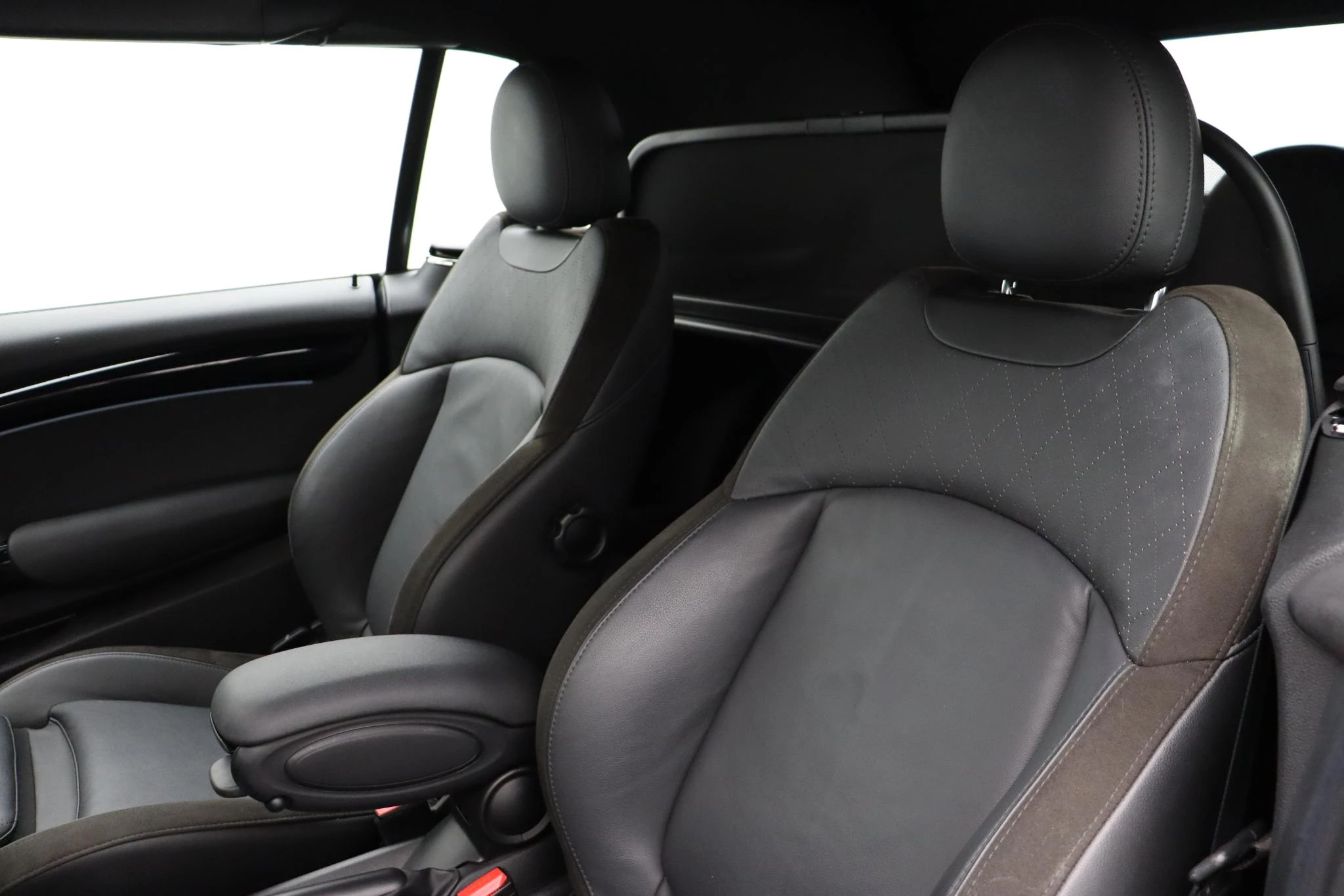 Hoofdafbeelding MINI Cooper Cabrio